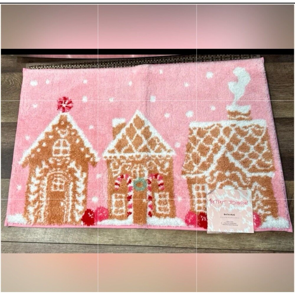 Betsey Johnson Christmas Bath Rug